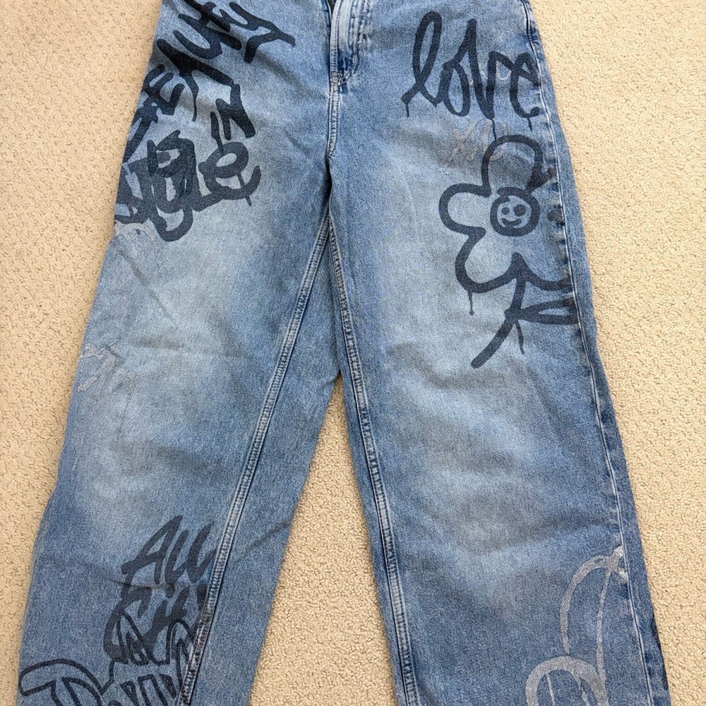 $12 Blue Graphic H&M Jeans